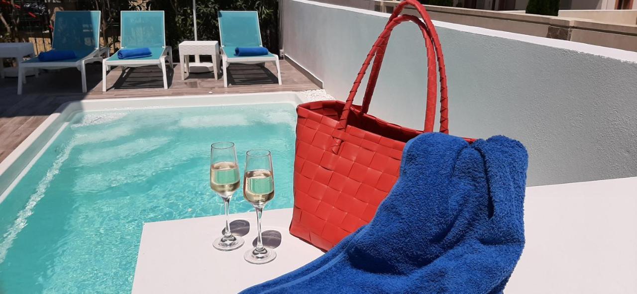 The Central Villa - Kassiopi Corfu Villas Екстер'єр фото