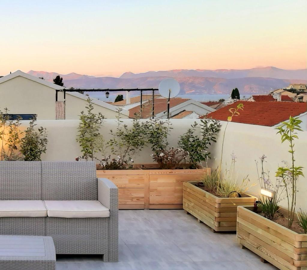 The Central Villa - Kassiopi Corfu Villas Екстер'єр фото