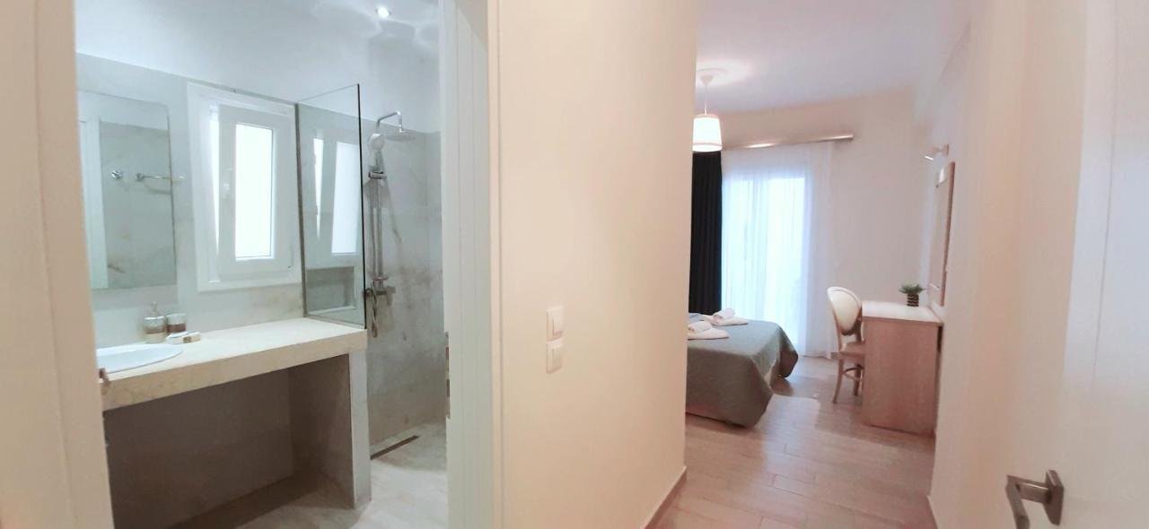 The Central Villa - Kassiopi Corfu Villas Екстер'єр фото